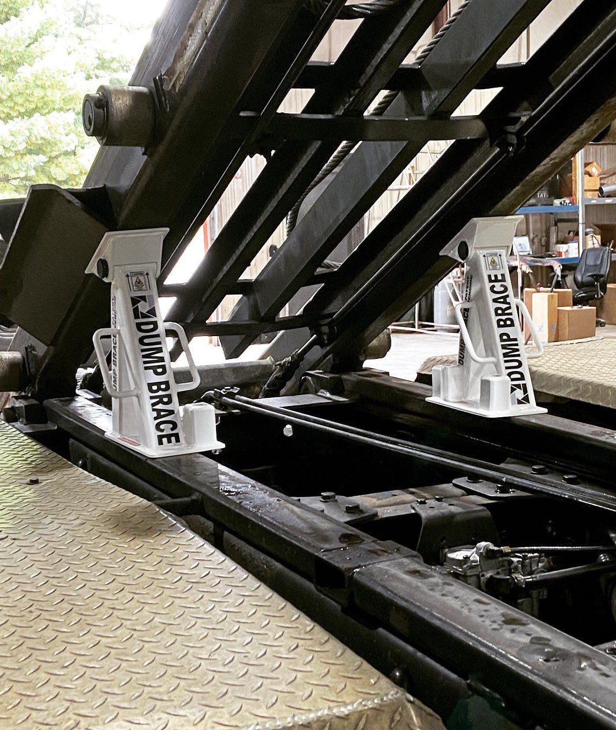 truck bed stand