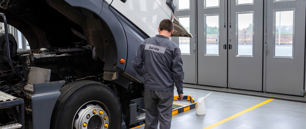 Common Dump Truck Maintenance Safety Issues & How Dump Braces Solve Them