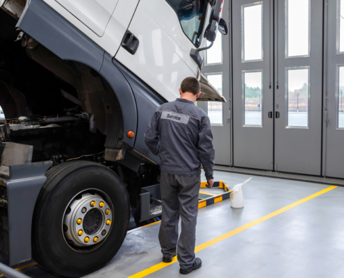 Common Dump Truck Maintenance Safety Issues & How Dump Braces Solve Them